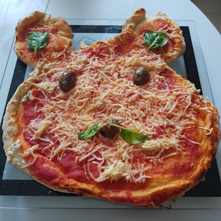 Mila se débrouille donc comme une grande aux fourneaux ?