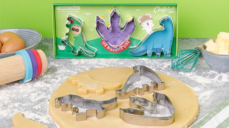 Faites vos dinos à la maison !